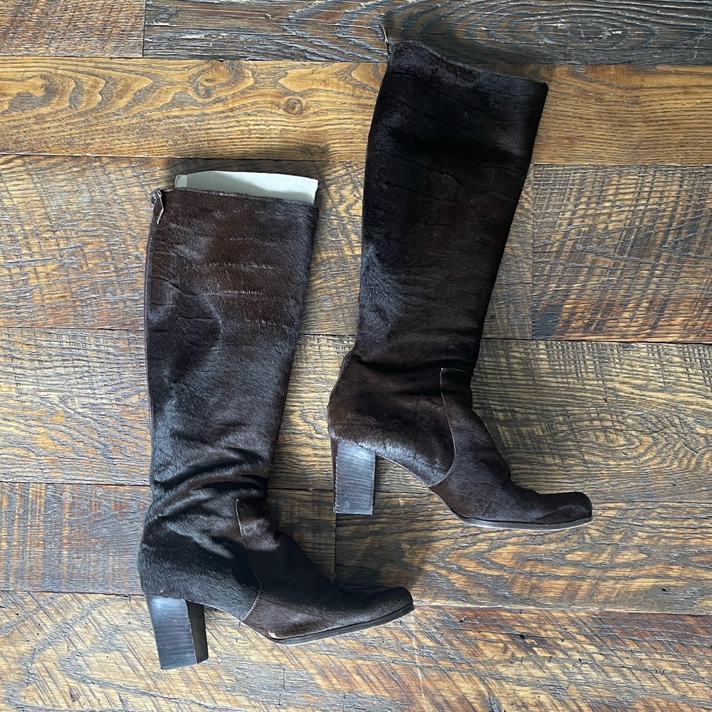 Italian pony fur heeled boot size 9 EUC